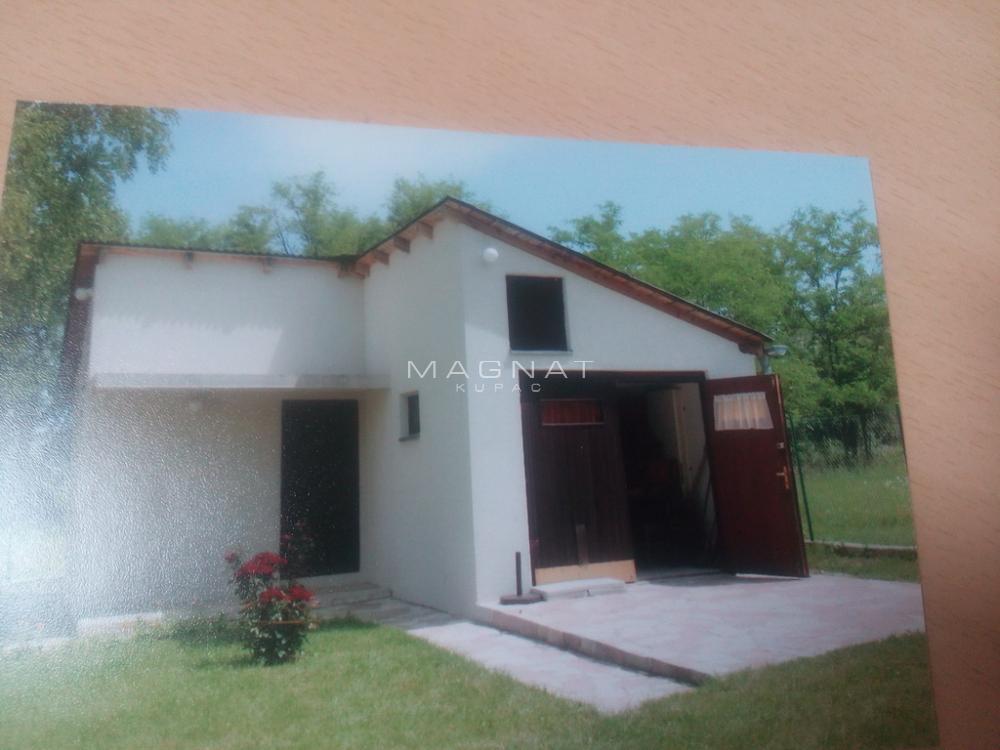 Slika 1 - Pionirska,  Kuća na prodaju, 190m2, 275.000€