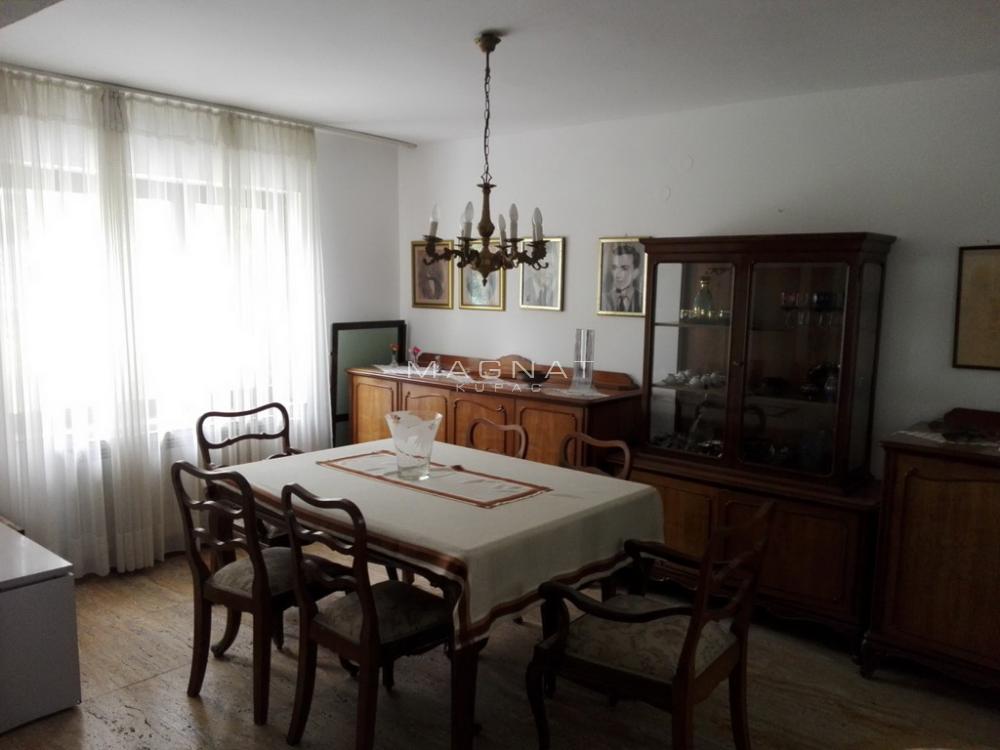 Slika 6 - Partizanski put,  Kuća na prodaju, 330m2, 180.000€