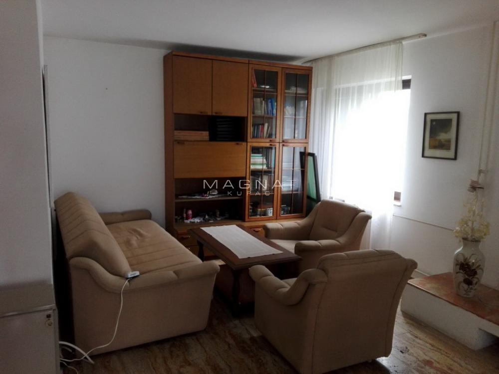 Slika 2 - Partizanski put,  Kuća na prodaju, 330m2, 180.000€