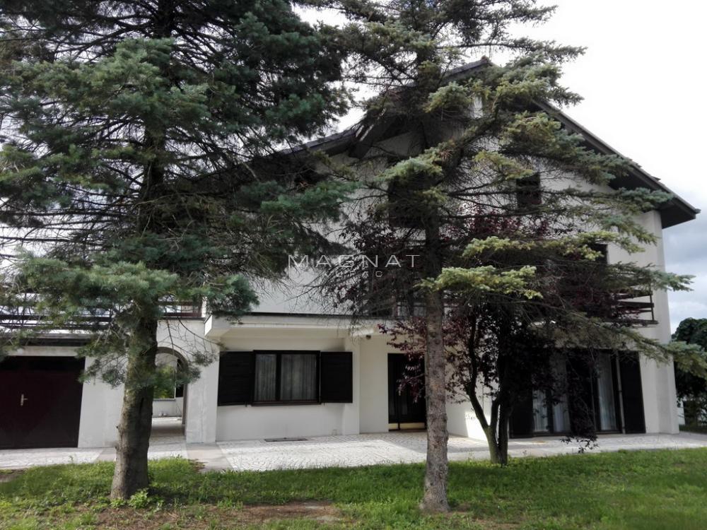 Glavna slika -Partizanski put,  Kuća na prodaju, 330m2, 180.000€