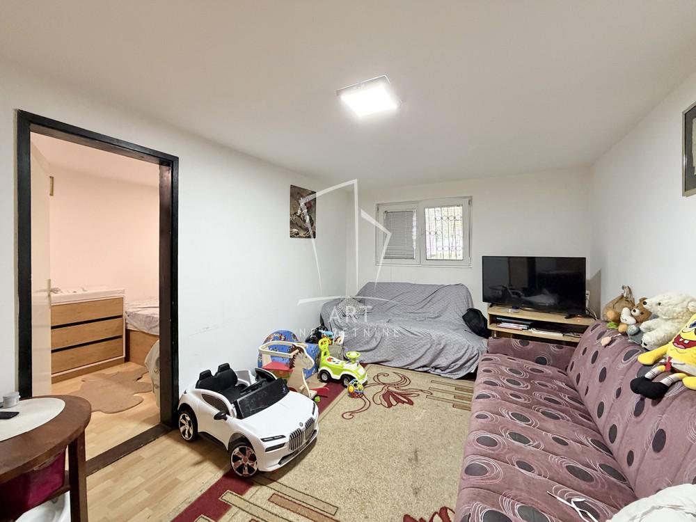 Slika 3 - Patrisa Lumumbe, Jednoiposoban stan na prodaju, 39m2, 107.000€