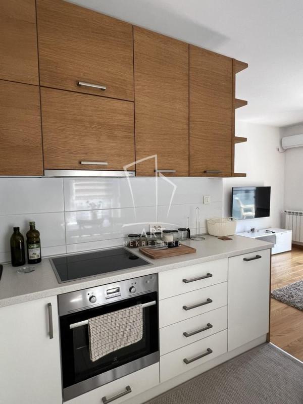 Slika 6 - Šumadijska, Jednoiposoban stan za izdavanje, 40m2, 650€