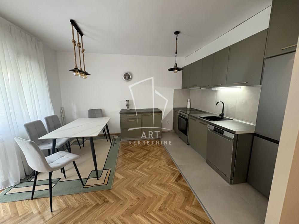 Slika 4 - Zvezdarskih jelki, Trosoban stan za izdavanje, 74m2, 800€