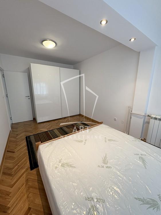 Slika 9 - Zvezdarskih jelki, Trosoban stan za izdavanje, 74m2, 800€