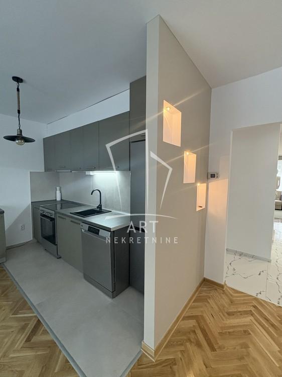 Slika 7 - Zvezdarskih jelki, Trosoban stan za izdavanje, 74m2, 800€