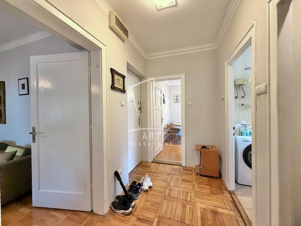 Slika 2 - Vladimira Gačinovića, Dvosoban stan za izdavanje, 60m2, 750€