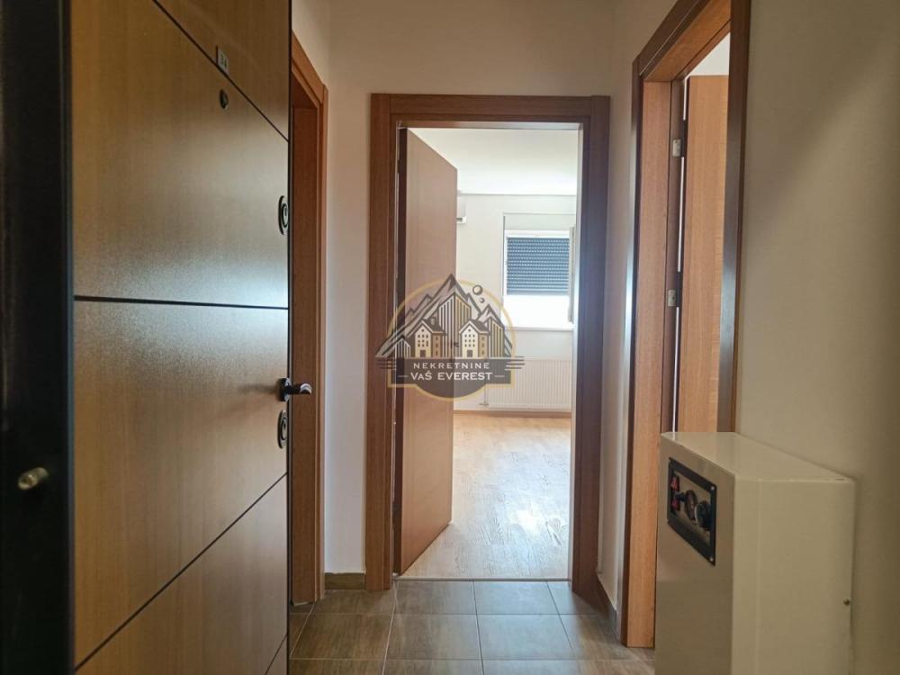 Slika 8 - Dvosoban stan za izdavanje, 54m2, 350€