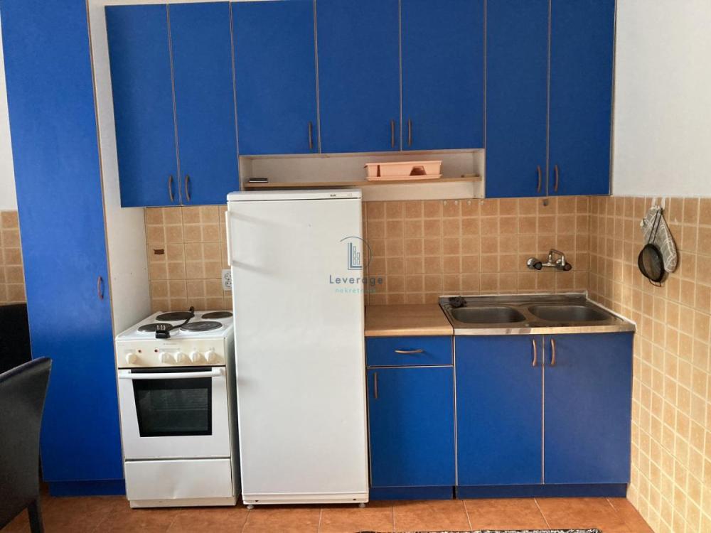 Slika 3 - Pera Ćetkovića, Jednosoban stan za izdavanje, 33m2, 330€