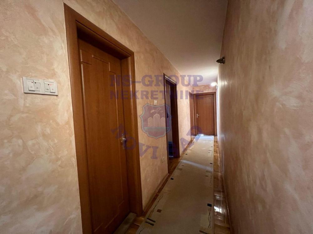 Slika 8 - Četvoroiposoban stan na prodaju, 102m2, 206.000€