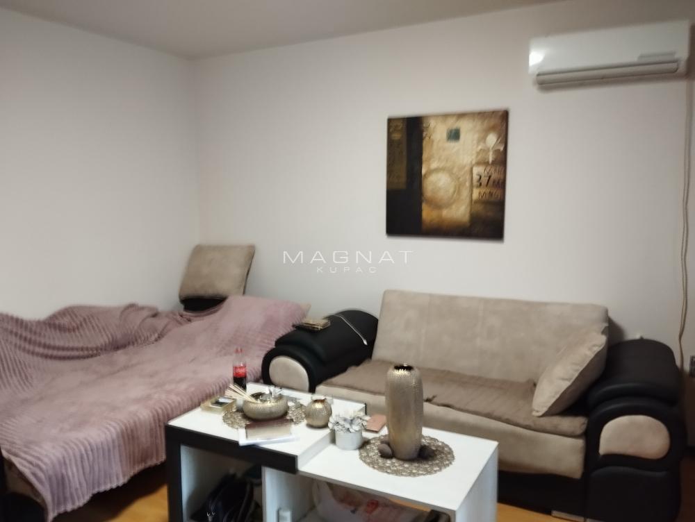 Slika 1 - Vidikovački venac, Četvorosoban stan na prodaju, 108m2, 259.000€