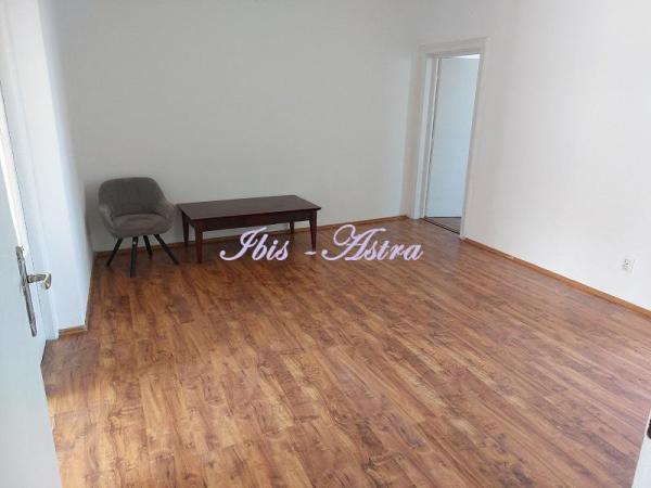 Slika 2 - Palmotićeva, Četvorosoban stan za izdavanje, 90m2, 900€