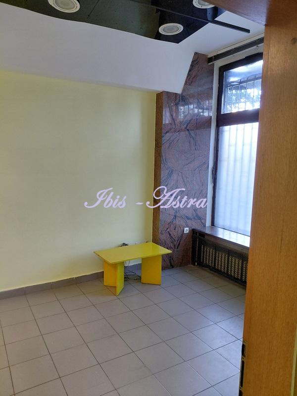Slika 4 - Kostolačka,  Lokal za izdavanje, 88m2, 390€