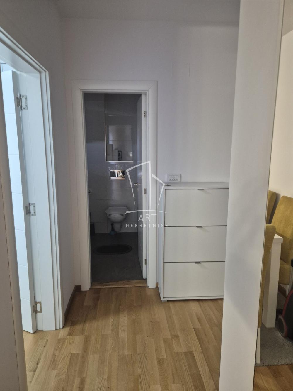 Slika 9 - Vojvode Blažete, Trosoban stan za izdavanje, 52m2, 750€