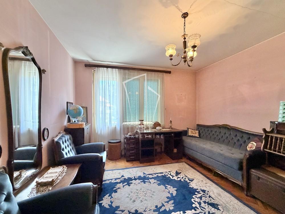 Glavna slika -6. ličke divizije, Trosoban stan na prodaju, 83m2, 350.000€