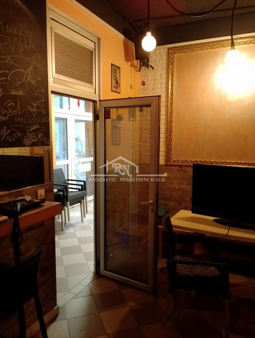 Slika 10 - Braće Jerković,  Lokal za izdavanje, 37m2, 450€