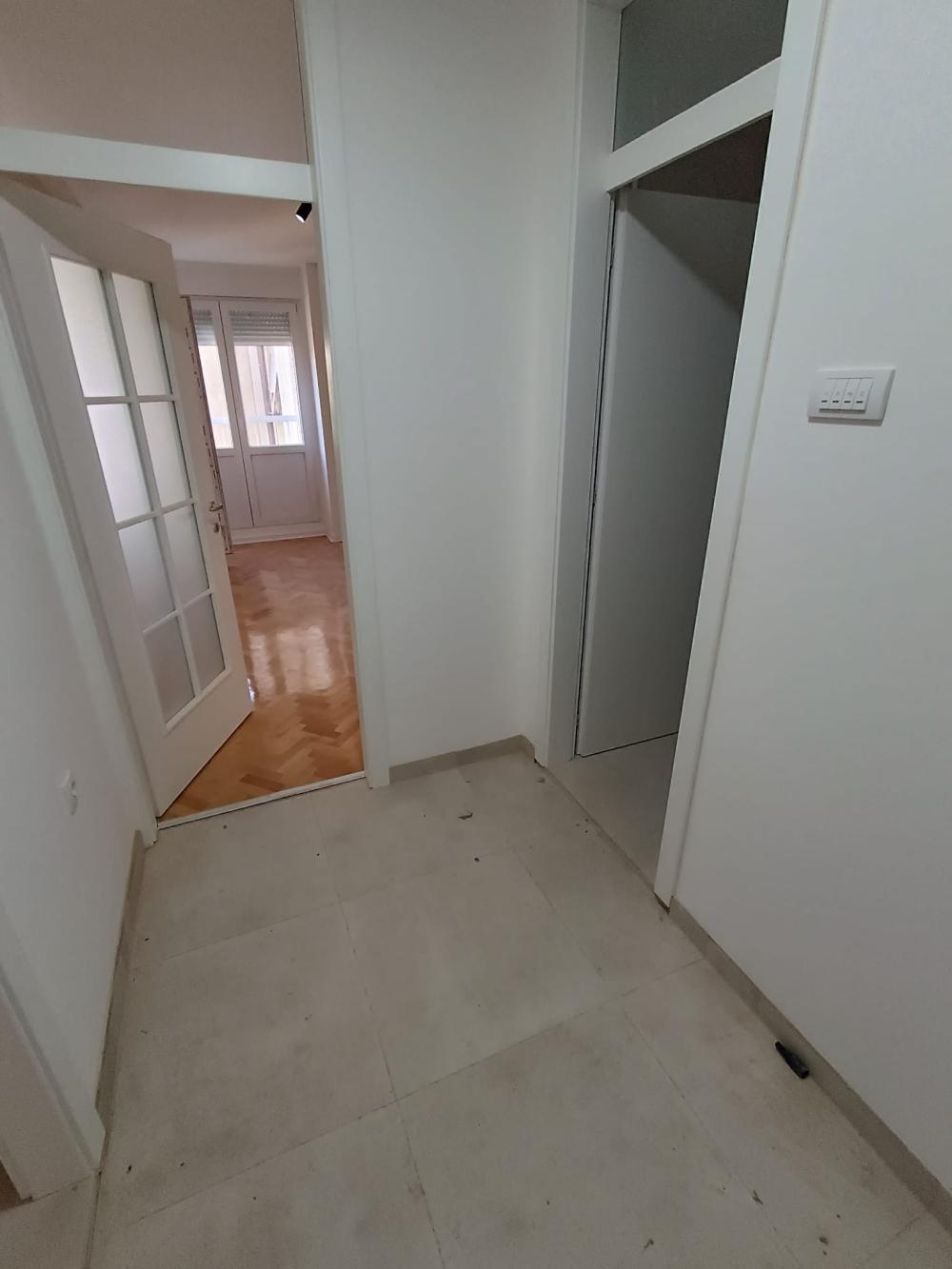Slika 5 - Jednosoban stan za izdavanje, 40m2, 400€