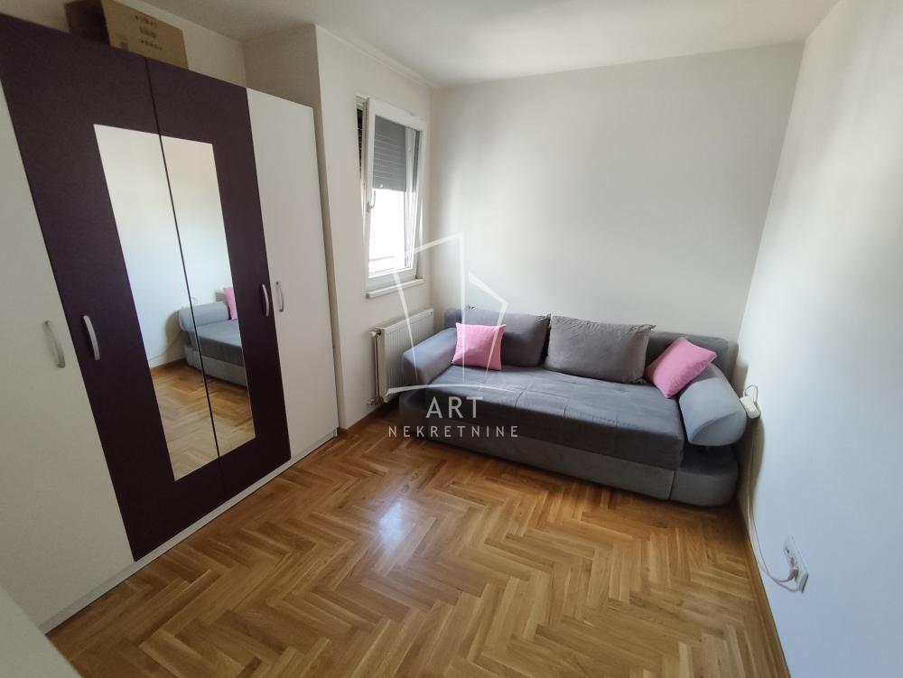 Slika 3 - Gusinjska, Trosoban stan za izdavanje, 61m2, 650€