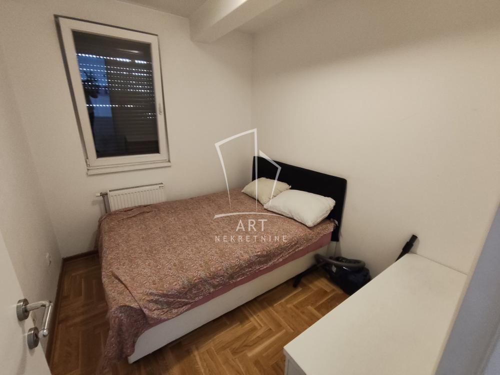 Slika 4 - Gusinjska, Trosoban stan za izdavanje, 61m2, 650€
