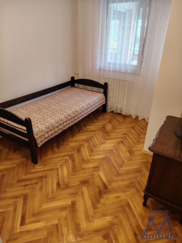 Slika 10 - Trosoban stan za izdavanje, 650€