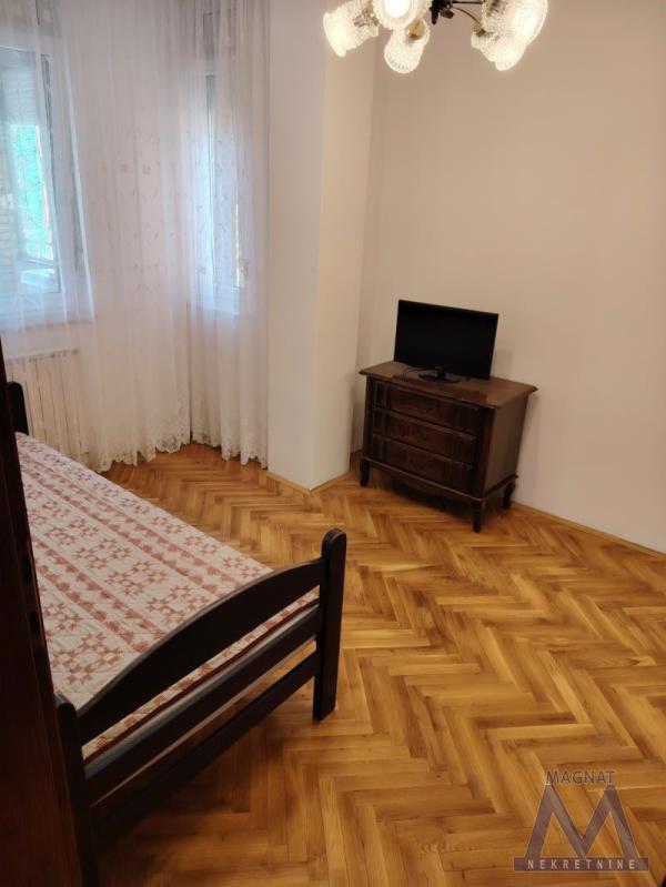 Slika 9 - Trosoban stan za izdavanje, 650€