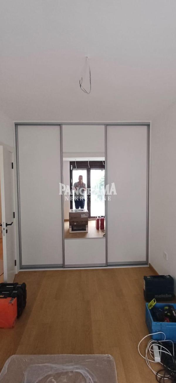 Slika 2 - Novakova, Jednoiposoban stan za izdavanje, 42m2, 900€