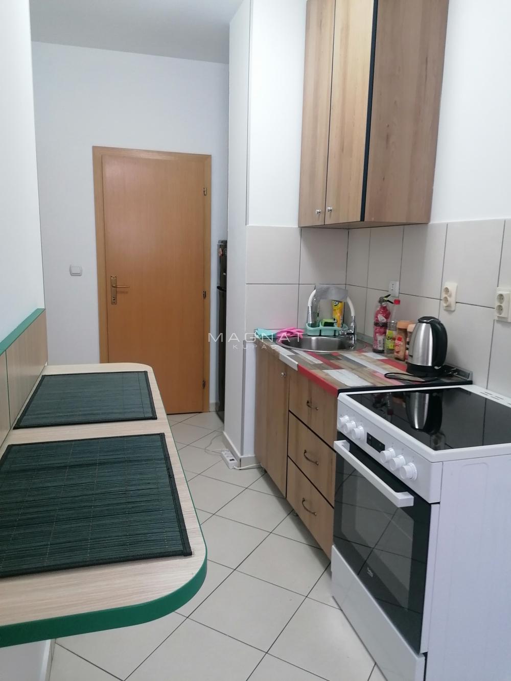 Slika 5 - Gandijeva, Jednosoban stan za izdavanje, 40m2, 600€