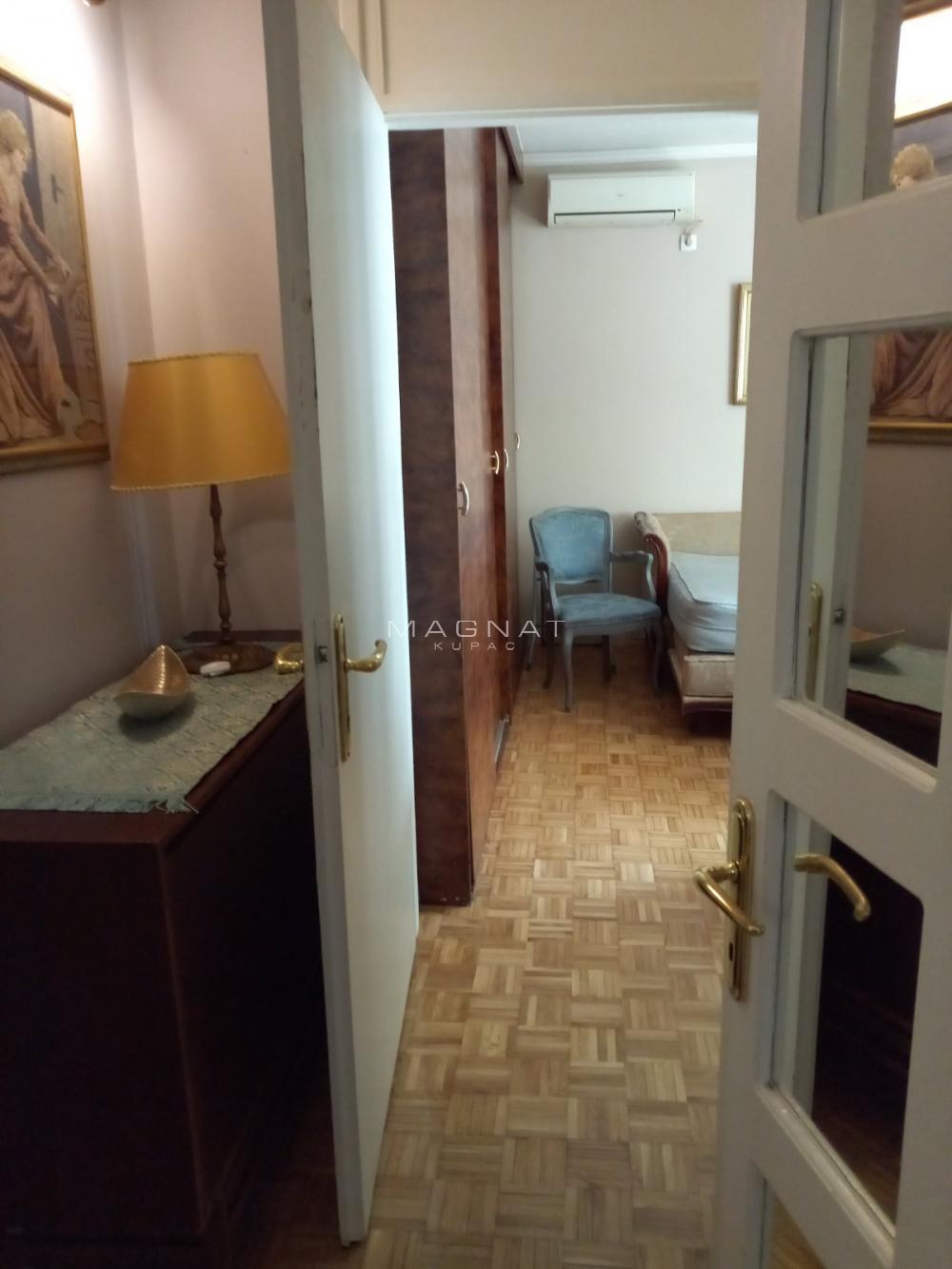 Slika 1 - Crnotravska, Trosoban stan na prodaju, 78m2, 215.000€