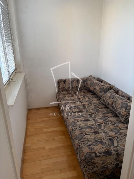 Slika 2 - Otona Župančiča, Jednoiposoban stan za izdavanje, 30m2, 500€