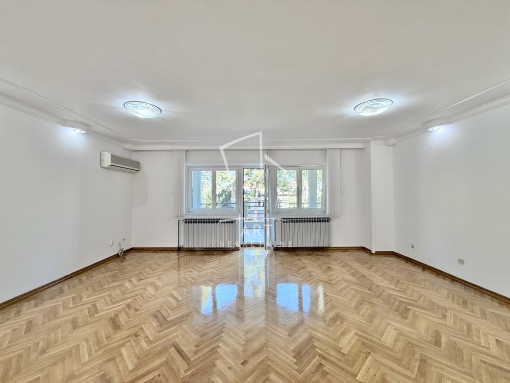 Slika 3 - Sanje Živanovića,  Lokal za izdavanje, 225m2, 1.700€