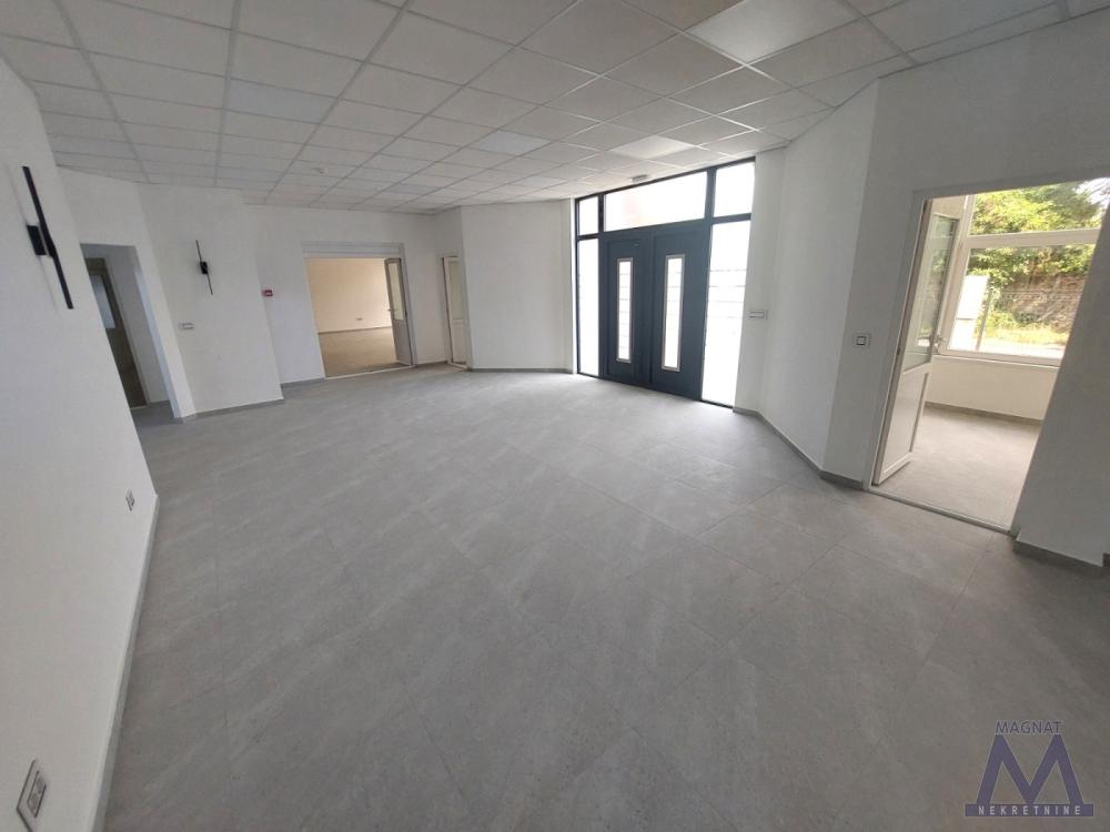 Slika 2 -  Lokal za izdavanje, 234m2, 3.510€