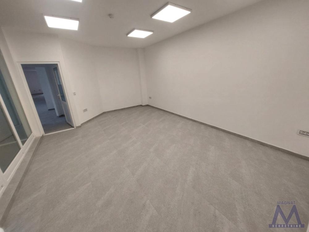 Slika 4 -  Lokal za izdavanje, 234m2, 3.510€
