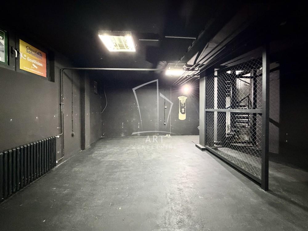 Slika 5 - Omladinskih brigada,  Lokal na prodaju, 80m2, 240.000€