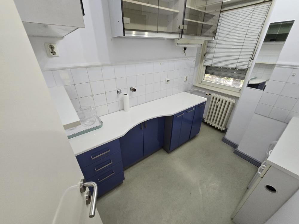 Slika 6 - Bulevar Zorana Đinđića,  Lokal za izdavanje, 82m2, 900€