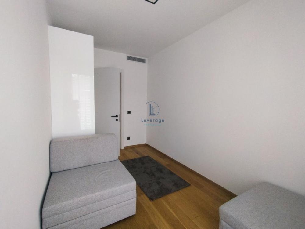 Slika 9 - Dvoiposoban stan za izdavanje, 74m2, 1.900€