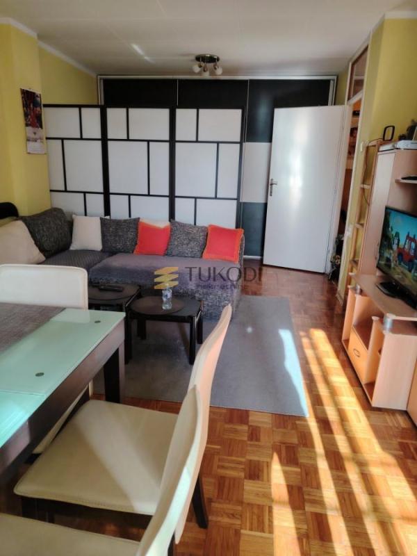 Slika 2 - Dvosoban stan za izdavanje, 50m2, 500€