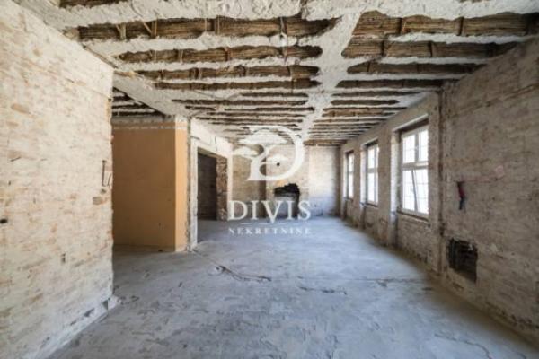 Glavna slika -Jelene Ćetković, Petosoban stan na prodaju, 241m2, 939.900€