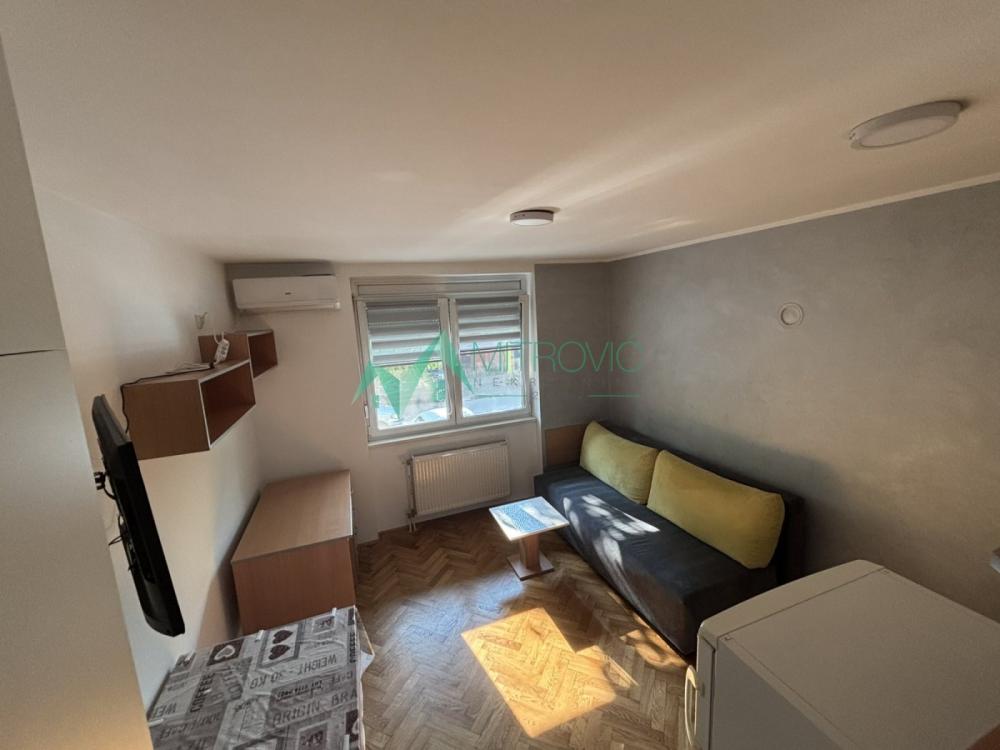 Slika 1 -  Stan za izdavanje, 21m2, 280€