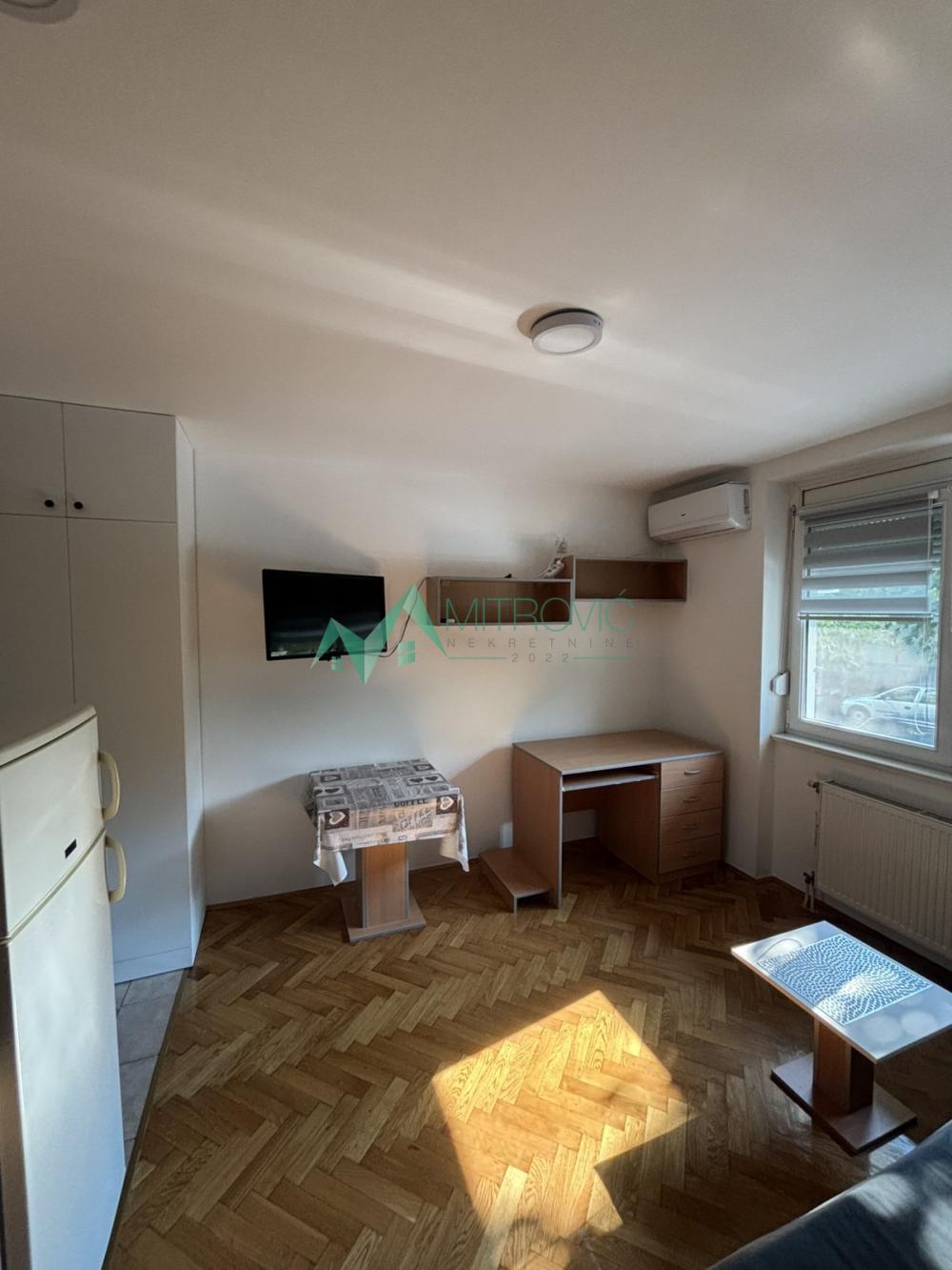 Slika 3 -  Stan za izdavanje, 21m2, 280€