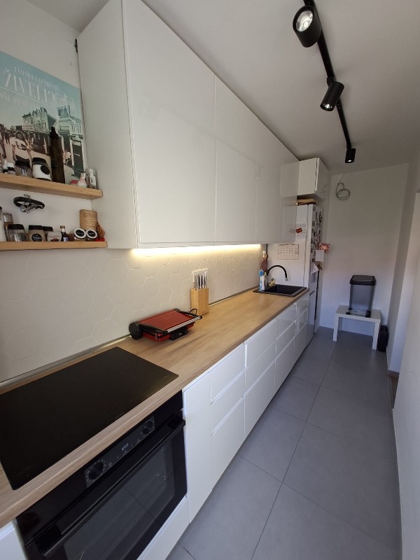 Slika 3 - Samjuela Beketa, Dvoiposoban stan na prodaju, 51m2, 168.000€
