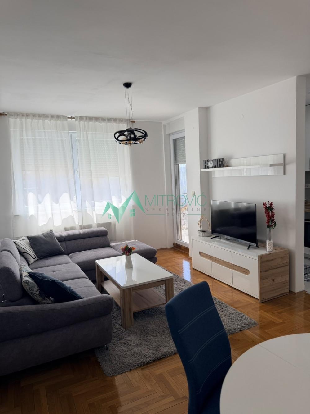 Slika 1 - Dvoiposoban stan za izdavanje, 58m2, 550€