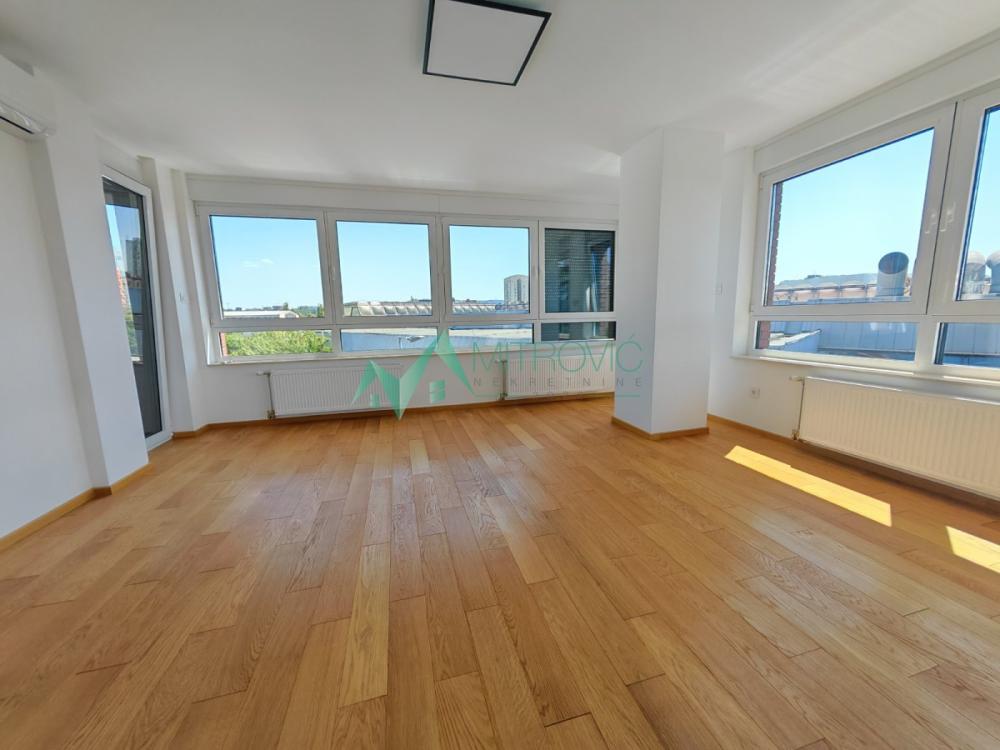 Slika 3 - Trosoban stan za izdavanje, 76m2, 1.100€