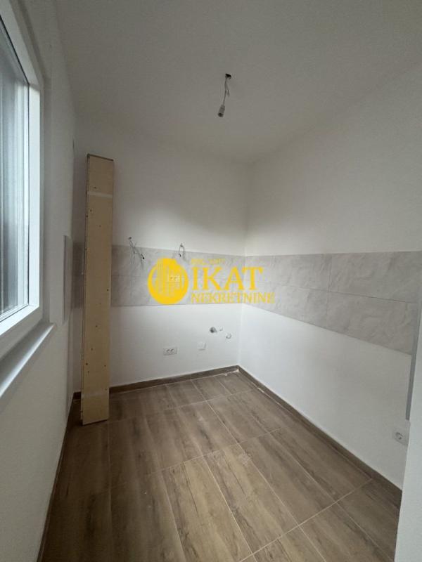 Slika 1 - Stevana Sinđelića, Trosoban stan na prodaju, 62m2, 111.600€