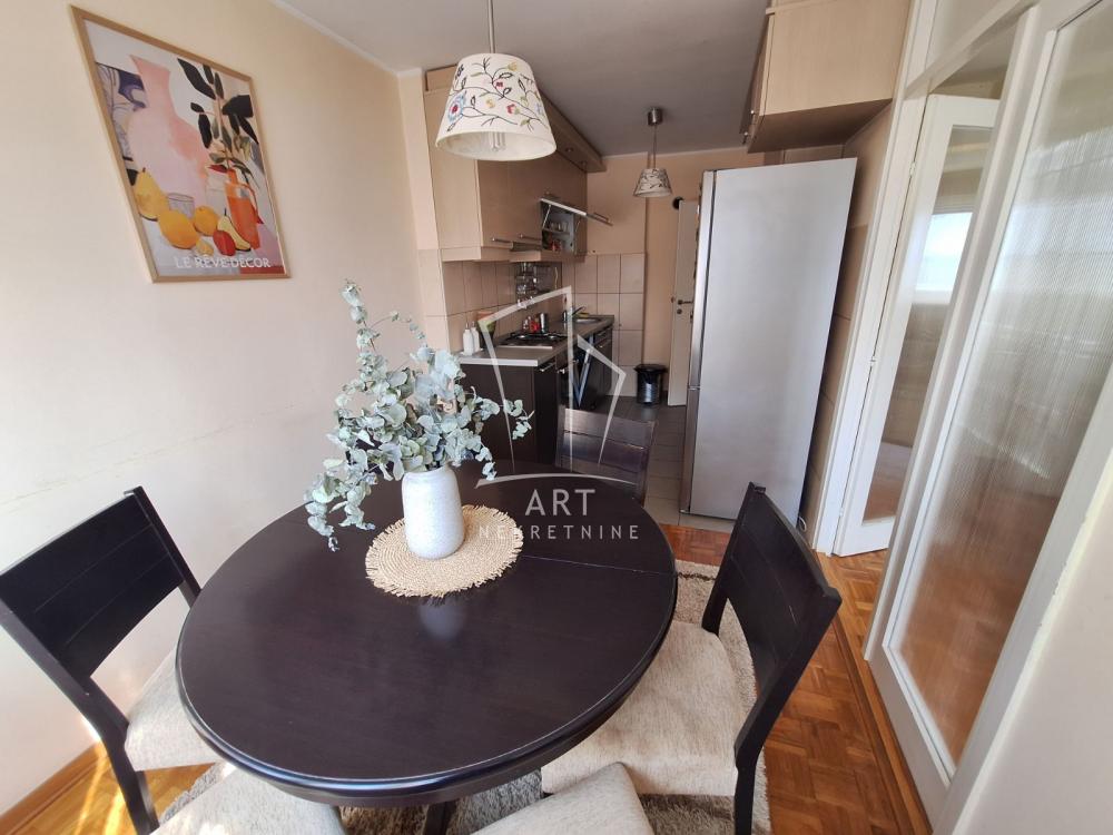 Slika 2 - Jurija Gagarina, Trosoban stan za izdavanje, 87m2, 850€