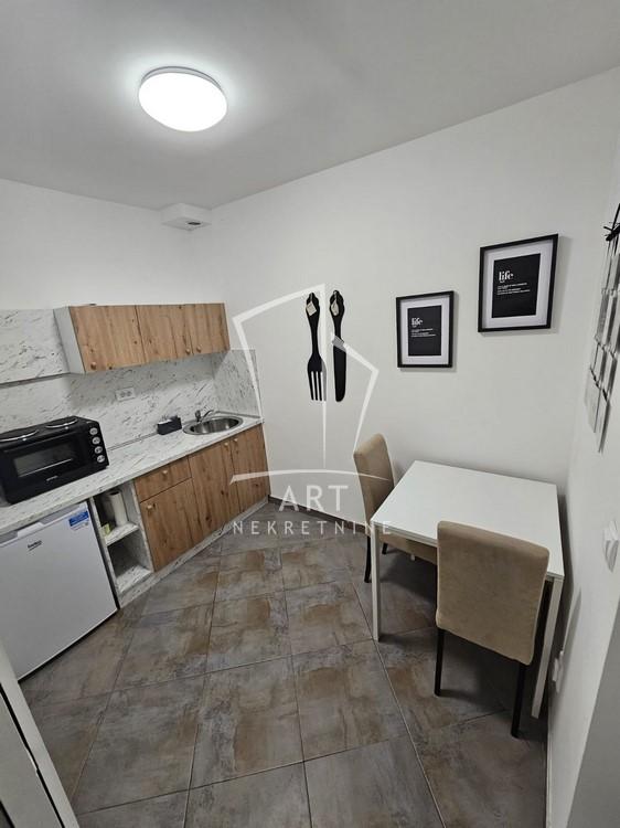 Slika 2 - Bulevar Arsenija Čarnojevića, Jednosoban stan za izdavanje, 30m2, 550€