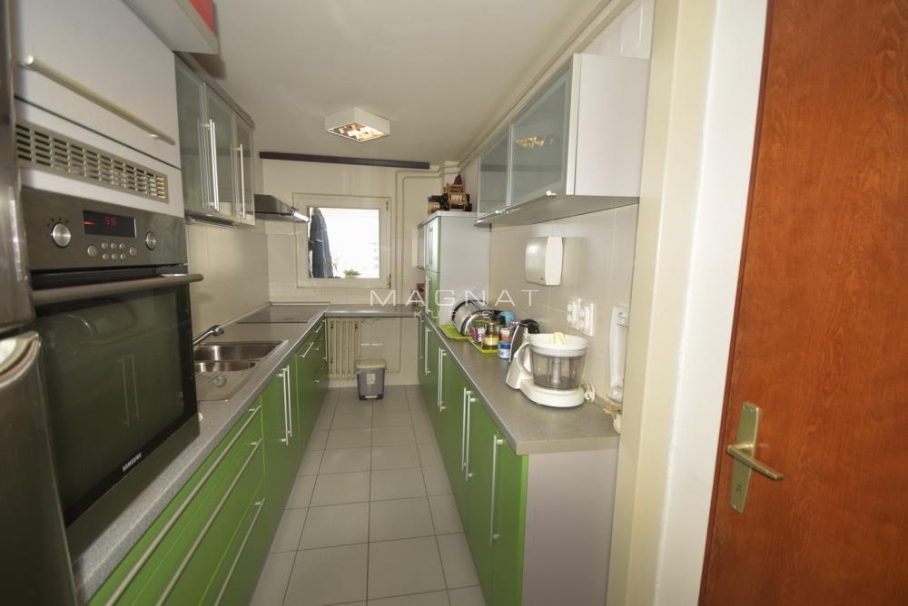 Slika 7 - Luke Vojvodića, Troiposoban stan na prodaju, 91m2, 170.000€