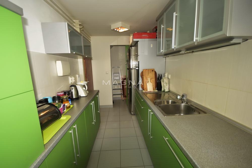Slika 8 - Luke Vojvodića, Troiposoban stan na prodaju, 91m2, 170.000€