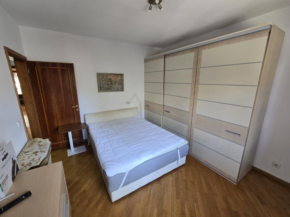 Slika 10 - Alekse Nenadovića, Trosoban stan za izdavanje, 125m2, 1.400€