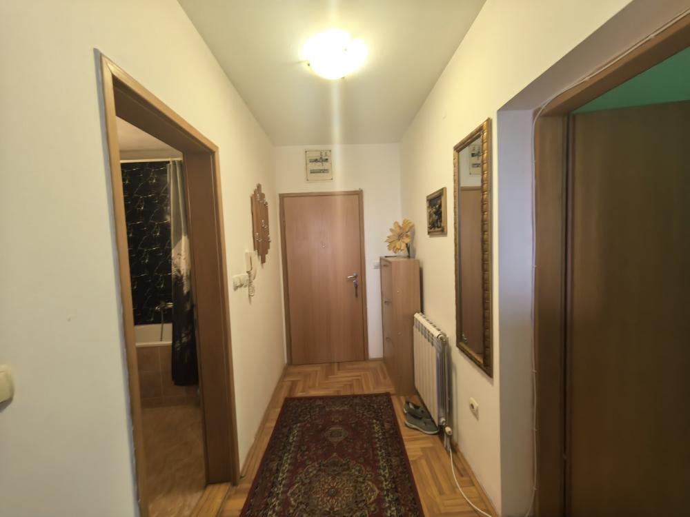 Slika 5 - Pera Ćetkovića, Dvosoban stan za izdavanje, 55m2, 400€