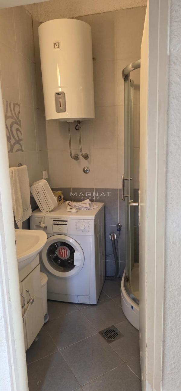 Slika 3 - Bulevar Kralja Aleksandra, Dvosoban stan na prodaju, 50m2, 177.000€