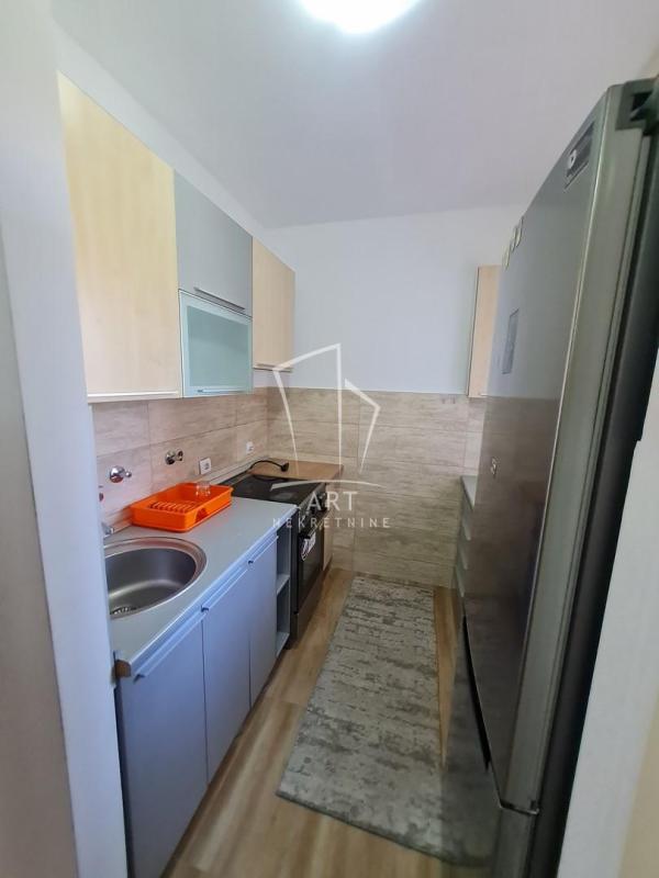 Slika 6 - Matice Srpske, Dvosoban stan za izdavanje, 50m2, 470€